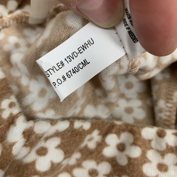 Belle Du Jour Flared Pants Medium Brown Floral Vintage Soft Knit - Picture 7 of 7